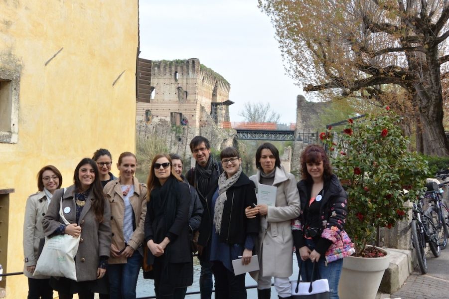 write my wedding - foto di gruppo con l'assessore antonini write my wedding - foto di gruppo con l'assessore antonini