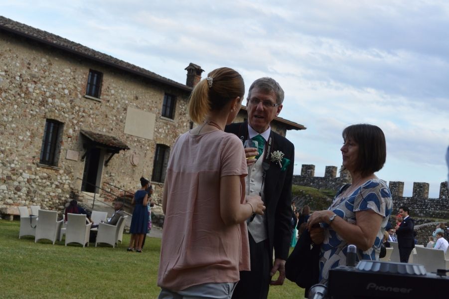 i wedding planner sono un punto di riferimento anche per gli ospiti i wedding planner sono un punto di riferimento anche per gli ospiti