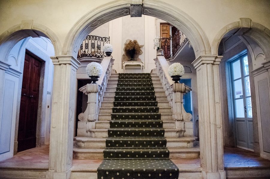 scalinata palazzo novello scalinata palazzo novello
