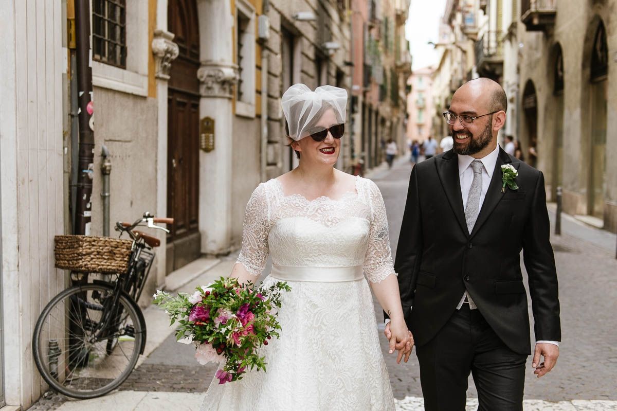 gli sposi vanno a sposarsi gli sposi vanno a sposarsi