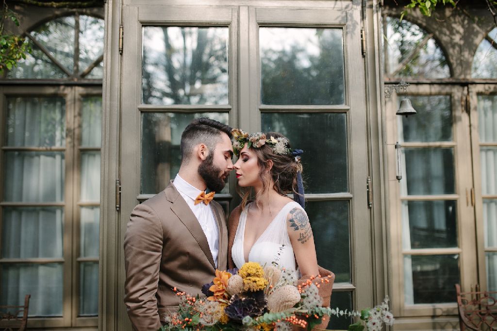bride and groom - autumn - valeria ferrari weddings bride and groom - autumn - valeria ferrari weddings