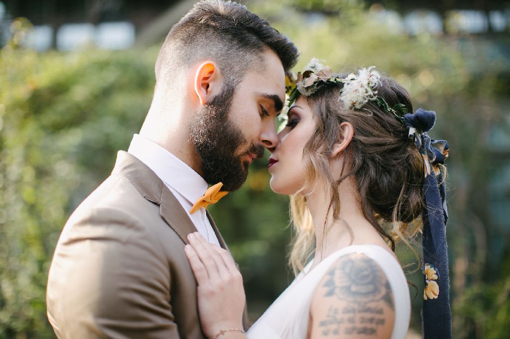 kiss bride and groom - valeria ferrari weddings kiss bride and groom - valeria ferrari weddings