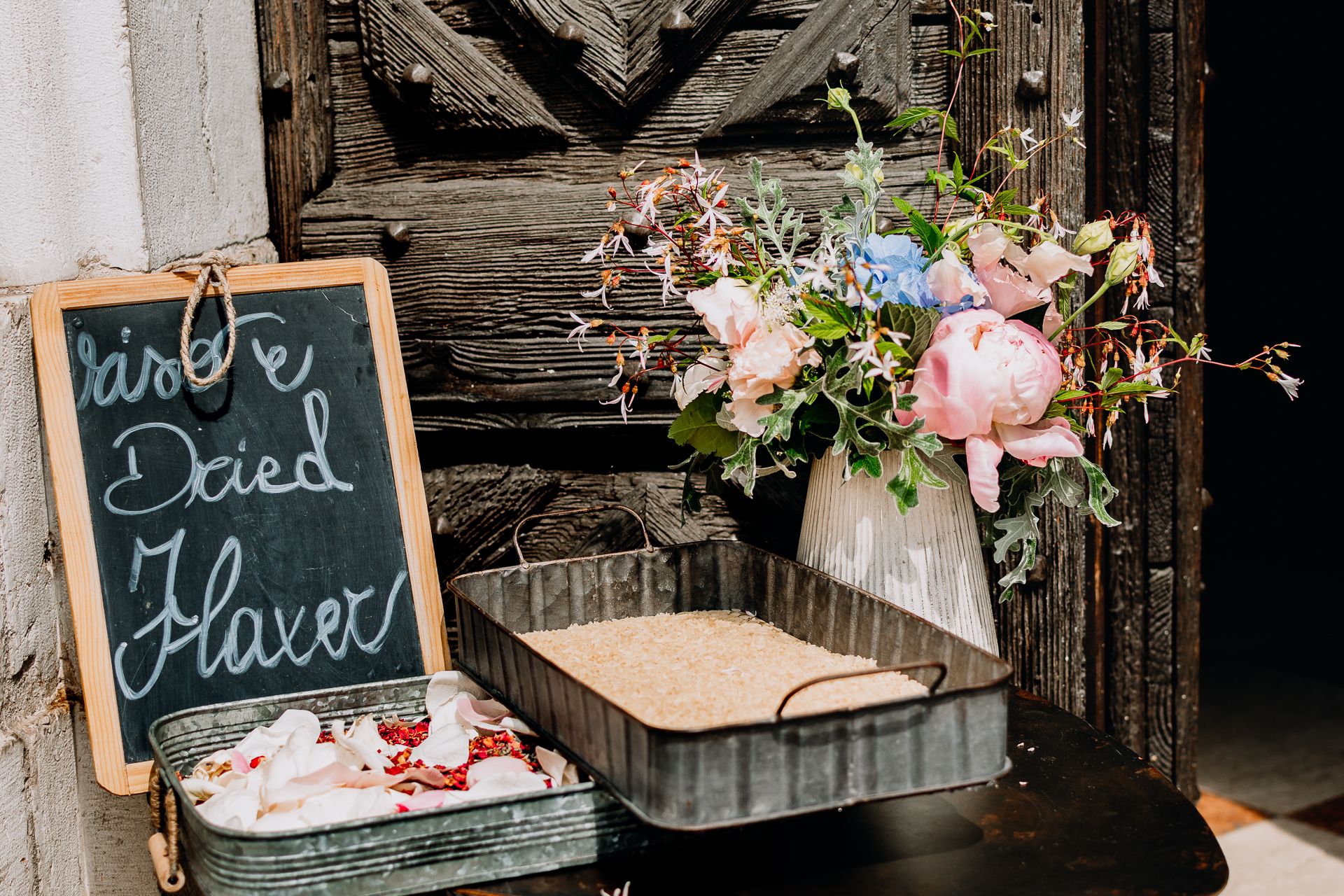 confetti toss italy confetti toss italy