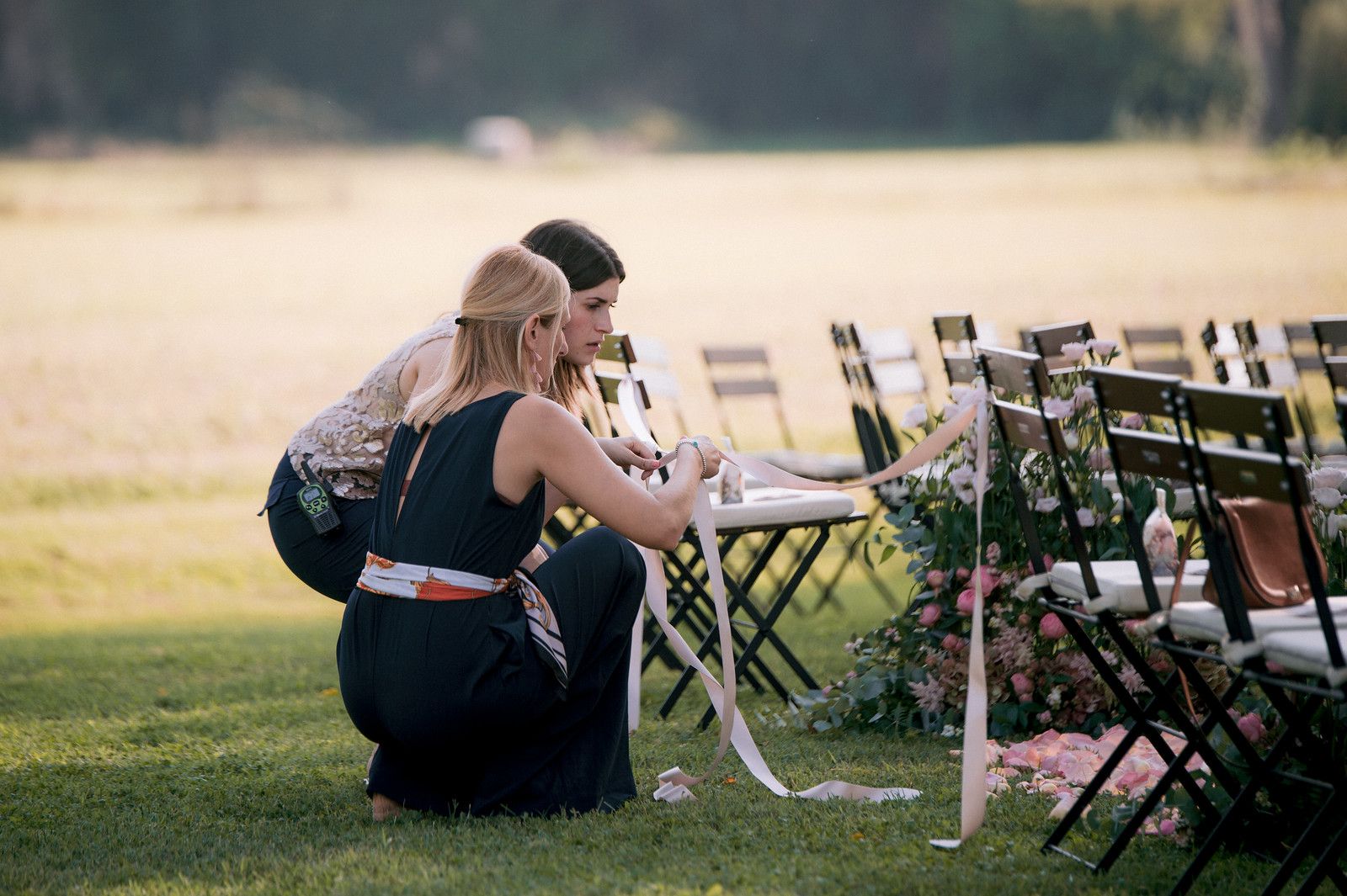 wedding planner in azione - allestimento cerimonia wedding planner in azione - allestimento cerimonia