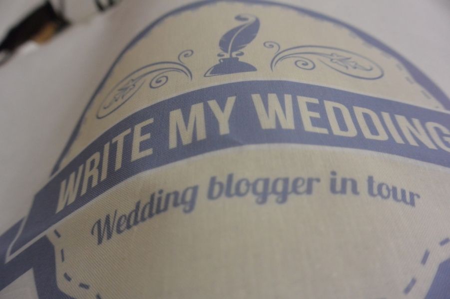 La shopper con il logo di Write my wedding La shopper con il logo di Write my wedding