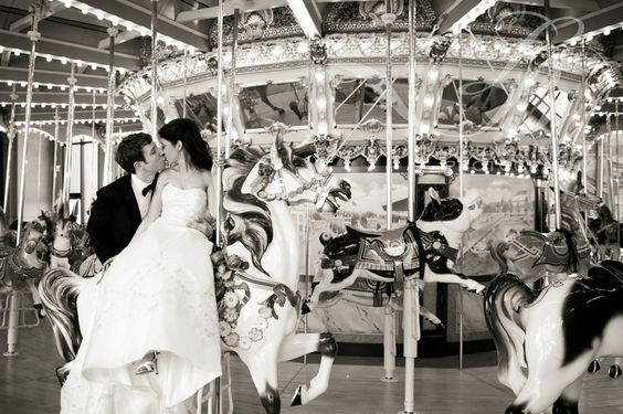 matrimonio tema mary poppins, non può mancare la giostra