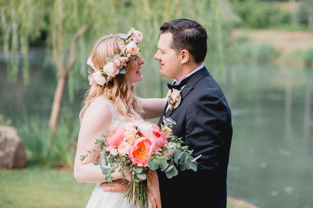 bride and groom so damn happy! valeria ferrari weddings