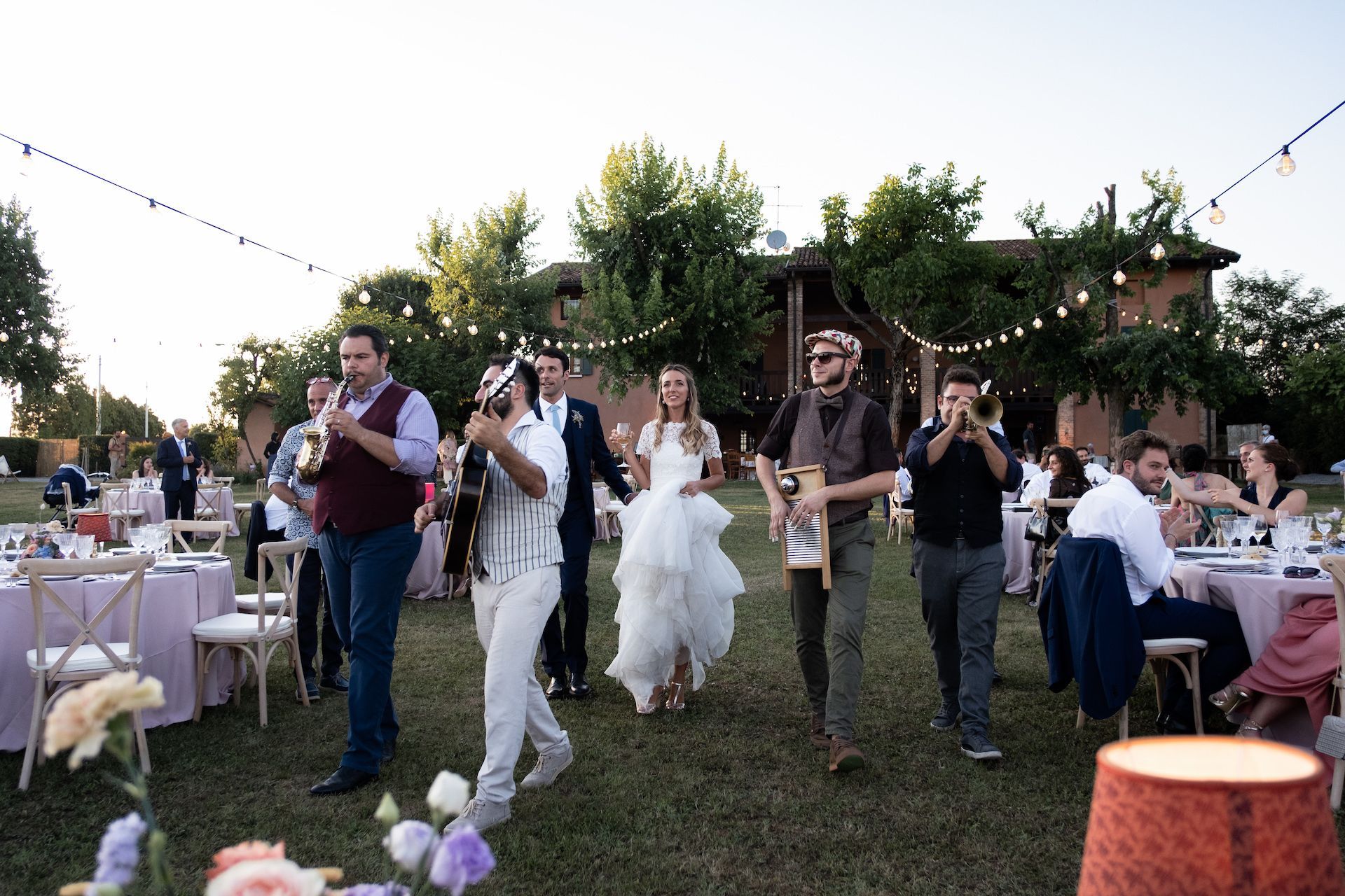 band accompagna sposi