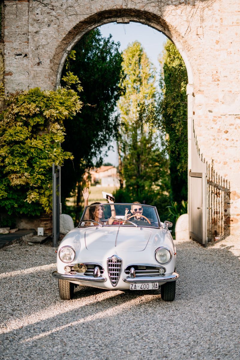 bride and groom car bride and groom car
