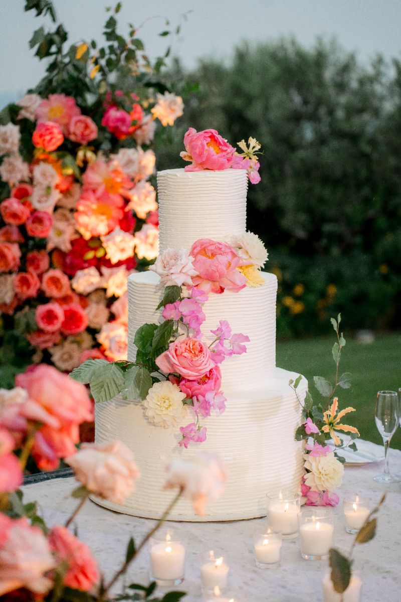 wedding cake on ape wedding cake on ape